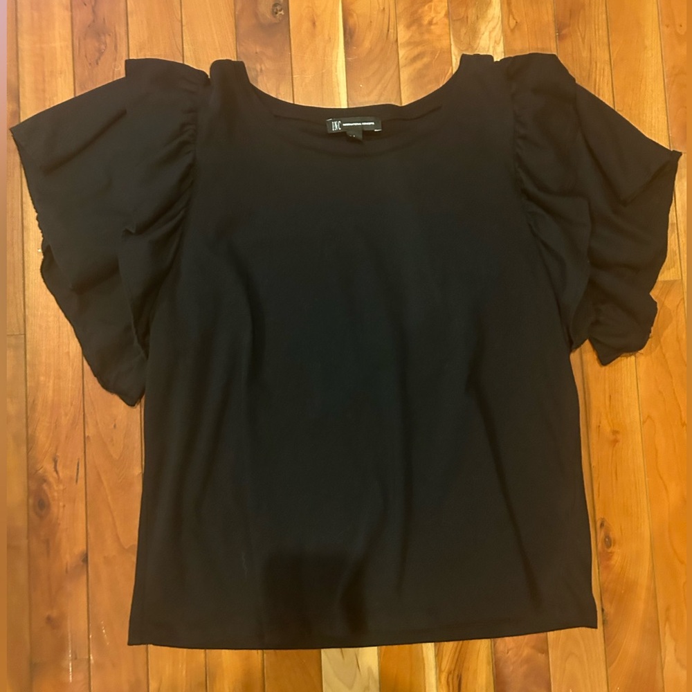 Inc International Concepts flutter sleave tee
